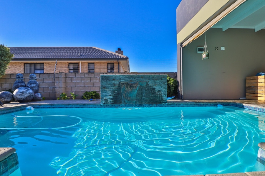 4 Bedroom Property for Sale in Island View Western Cape